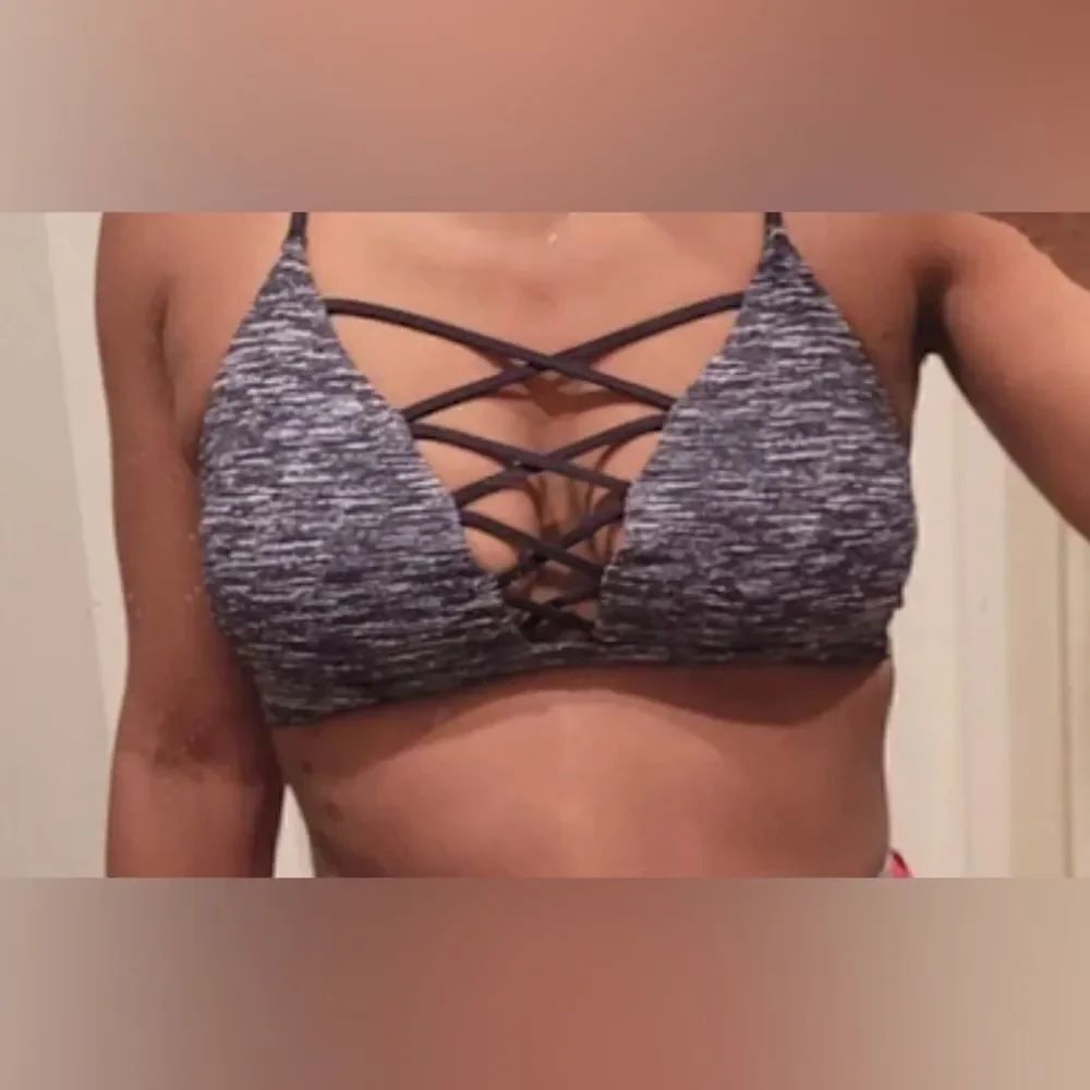 Victoria Sport heathered black sports bra sz small